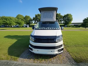 2012 Volkswagen T5 Campervan — photo 7 of 10