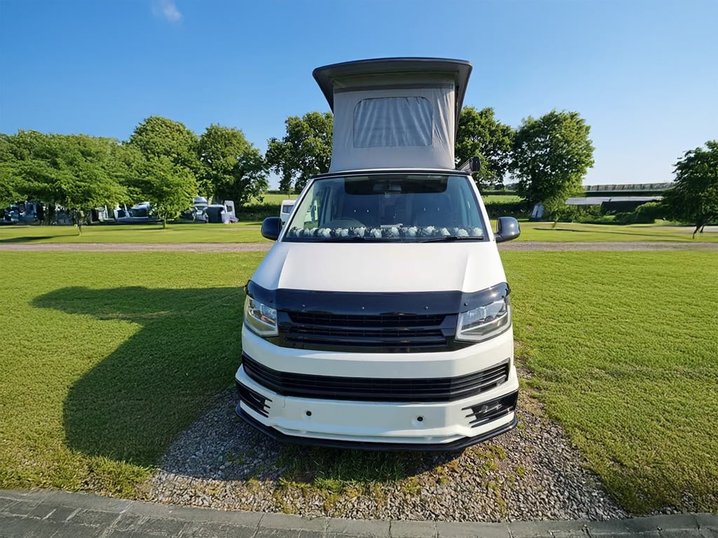 2012 Volkswagen T5 Campervan - Image 1