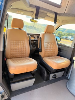 2022 Volkswagen T6.1 Conversion — photo 29 of 58