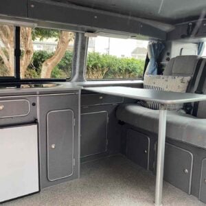 2008 Volkswagen Transporter T5  — photo 1 of 18