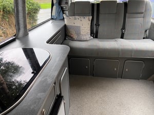 2008 Volkswagen Transporter T5 — photo 26 of 39