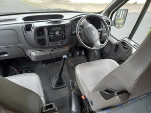 2001 Ford Transit — photo 10 of 17