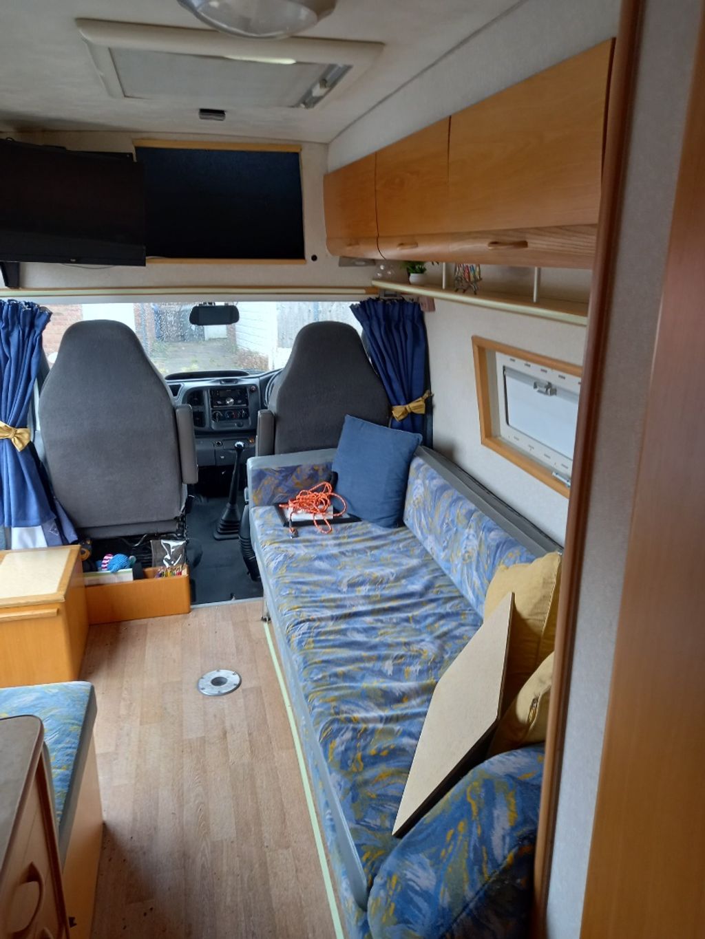 2001 Ford Transit - Image 12