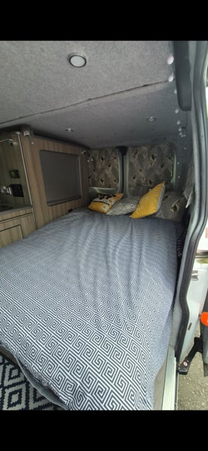 2017 Ford Transit Custom 290 — photo 17 of 24