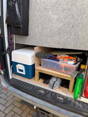 2009 Mercedes-Benz Sprinter — photo 20 of 42