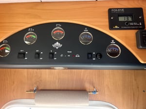 2005 Hobby 750 FMS — photo 37 of 46