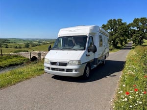 2005 Hobby 750 FMS