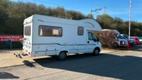 2005 Bessacarr E425 - Image 2