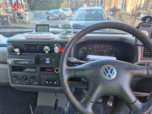 2001 Volkswagen T4 — photo 19 of 21