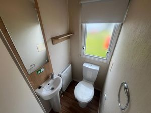 2018 Willerby Seasons — photo 6 of 20