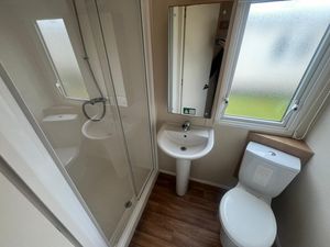 2018 Willerby Seasons — photo 11 of 20