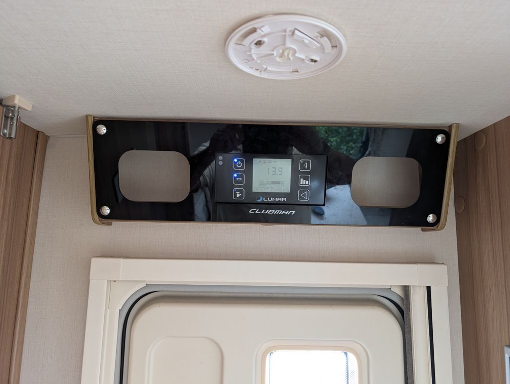 2017 Lunar Clubman ES - Image 27