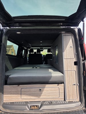 2020 Ford Transit custom — photo 13 of 40