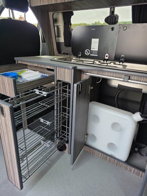 2020 Ford Transit custom — photo 31 of 40