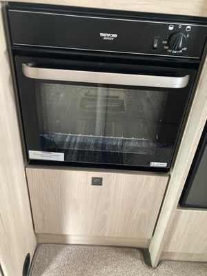 2024 Auto-Trail F70 — photo 20 of 29