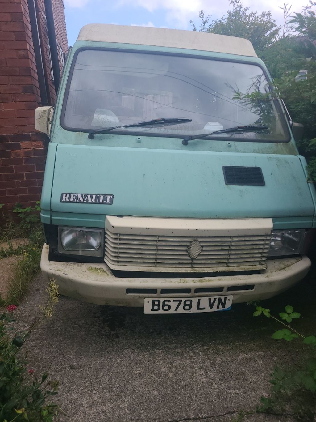 1984 Renault Trafic - Image 1