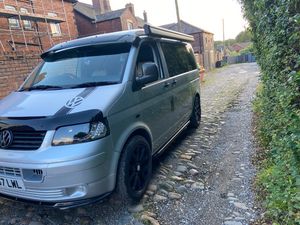 2008 Volkswagen Transporter — photo 11 of 14