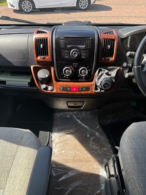 2014 Swift Esprit 412 — photo 5 of 23