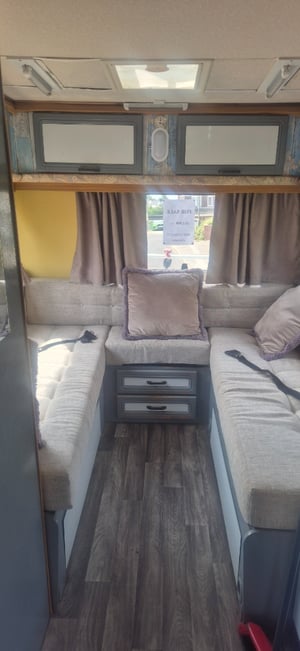 1996 Auto-Trail Scout — photo 15 of 24