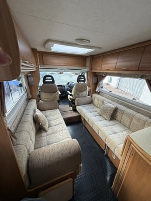 2006 Peugeot Boxer — photo 2 of 21