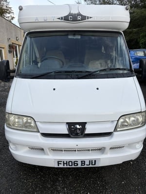 2006 Peugeot Boxer — photo 9 of 21