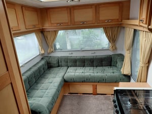 2005 Elddis Autoquest 400 — photo 7 of 23