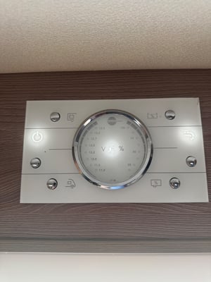 2018 Burstner Ixeo T690G — photo 14 of 15