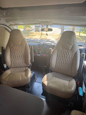 2018 Burstner Ixeo T690G — photo 7 of 15