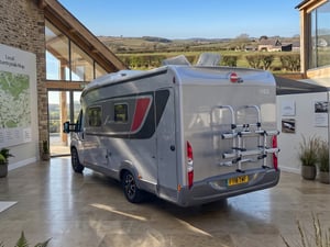 2018 Burstner Ixeo T690G — photo 1 of 15