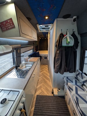 2007 Iveco Daily Iris Conversion — photo 30 of 44