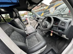 2017 Volkswagen Campervan — photo 4 of 16