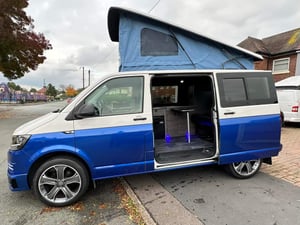 2017 Volkswagen Campervan — photo 9 of 16