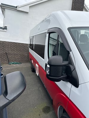 2024 Peugeot Boxer — photo 8 of 19