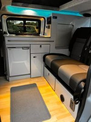 Nissan NV200 2018 — photo 35 of 35