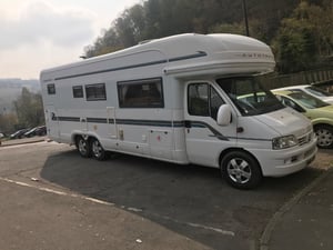 2006 Auto-Trail Chieftain — photo 1 of 12