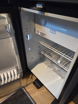 2024 Volkswagen Transporter T6 — photo 7 of 24