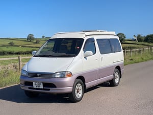 2013 Toyota Granvia