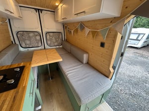 2013 Ford Transit — photo 17 of 46