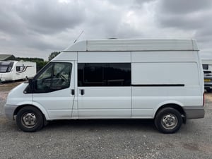 2013 Ford Transit — photo 3 of 46