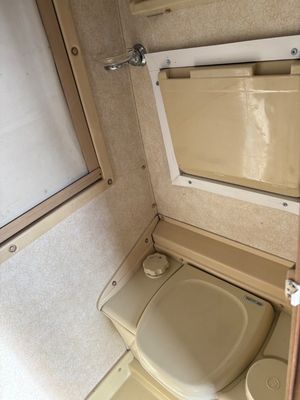 1995 Auto-Sleepers Executive 320 MWB  — photo 10 of 24