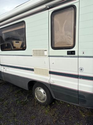 1995 Auto-Sleepers Executive 320 MWB  — photo 23 of 24