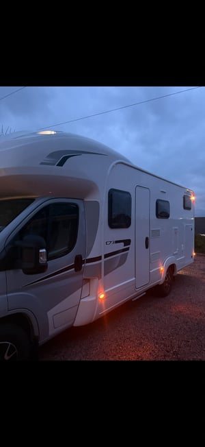 2025 Auto-Trail Expedition C73 — photo 7 of 10
