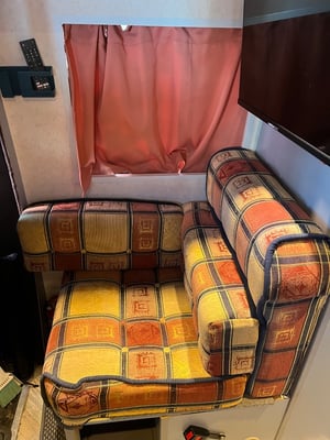 2021 Mercedes-Benz Sprinter — photo 3 of 26
