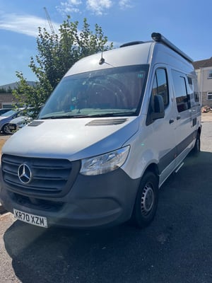 2021 Mercedes-Benz Sprinter — photo 10 of 26