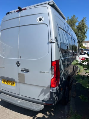 2021 Mercedes-Benz Sprinter — photo 15 of 26