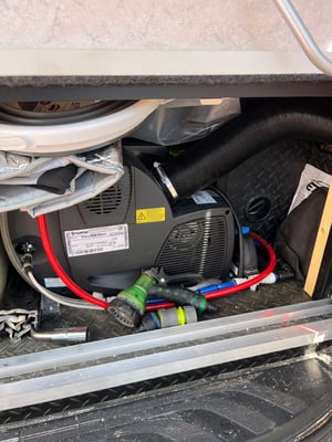 2021 Mercedes-Benz Sprinter — photo 19 of 26