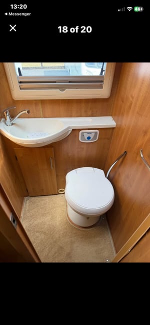 2010 Auto-Trail Mohawk — photo 8 of 20