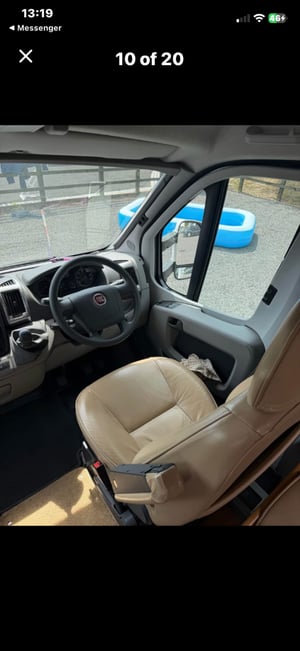 2010 Auto-Trail Mohawk — photo 9 of 20