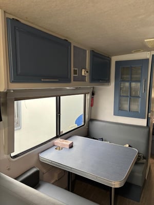 1998 Winnebago Brave — photo 21 of 24