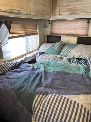 1998 Winnebago Brave — photo 24 of 24